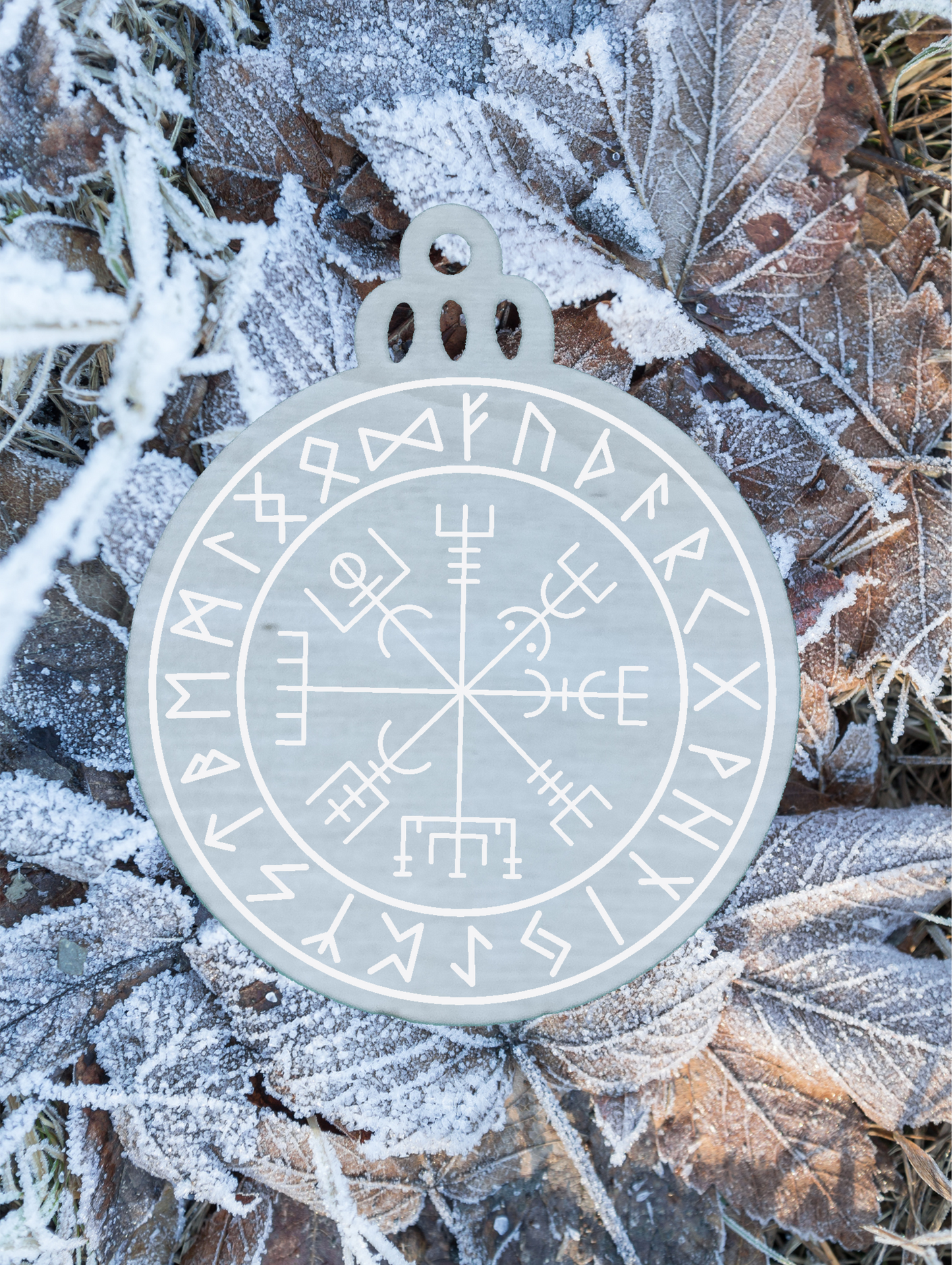 Vegvisir, la protezione nel viaggio. Pallina di Natale