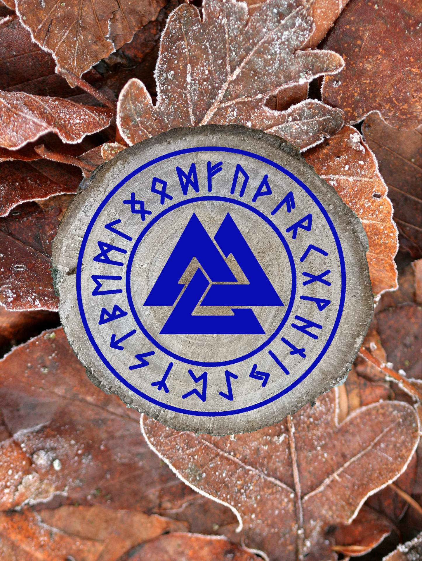 Valknut con cerchio runino. Disco di legno grezzo